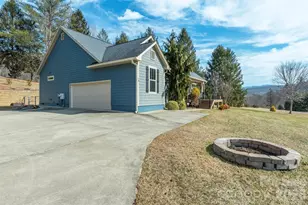 18 Hoye Ln, Candler, NC 28715 - Photo 5