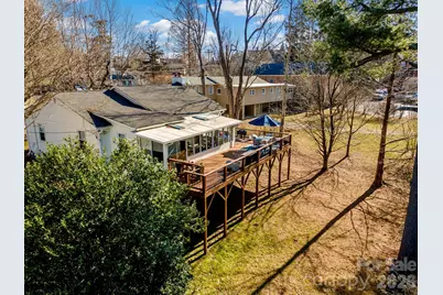 1223 Oakland Street, Hendersonville, NC 28792 - Photo 37