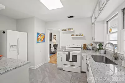 1223 Oakland Street, Hendersonville, NC 28792 - Photo 13