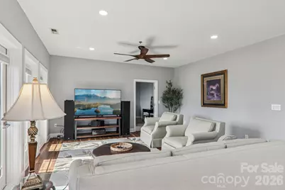 475 S Church Street #E, Hendersonville, NC 28792 - Photo 3