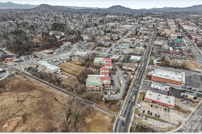 475 S Church Street #E, Hendersonville, NC 28792 - Photo 31