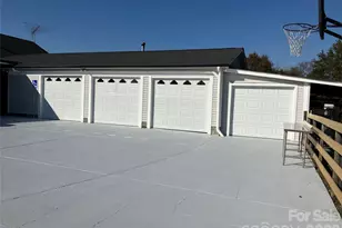 13215 Pine Bluff Rd, Midland, NC 28107 - Photo 7