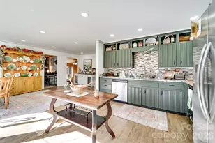 67 Watauga Heights Rd, Franklin, NC 28734 - Photo 11