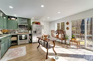 67 Watauga Heights Rd, Franklin, NC 28734 - Photo 9