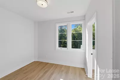 1360 Briar Creek Road, Charlotte, NC 28205 - Photo 23