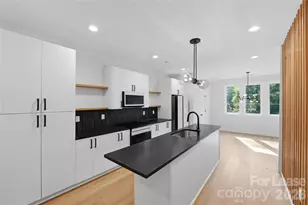 1360 Briar Creek Rd, Charlotte, NC 28205 - Photo 1
