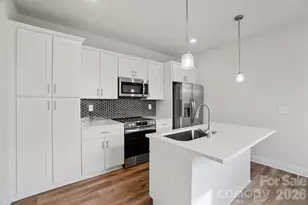 339 Gray Dr, Charlotte, NC 28213 - Photo 23