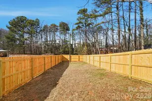 339 Gray Dr, Charlotte, NC 28213 - Photo 43