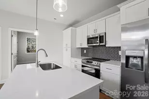 339 Gray Dr, Charlotte, NC 28213 - Photo 21