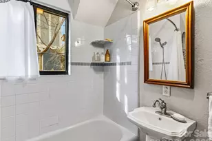 4 Duke St, Asheville, NC 28803 - Photo 27