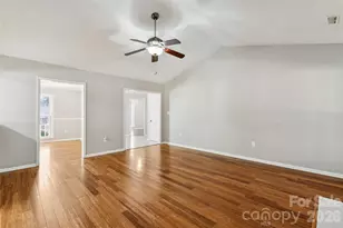 9927 Alden Glen Dr, Charlotte, NC 28269 - Photo 7