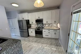 3819 Raintree Dr, Greensboro, NC 27407 - Photo 15