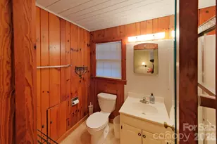 71 Norfolk Ln, Laurel Park, NC 28739 - Photo 15