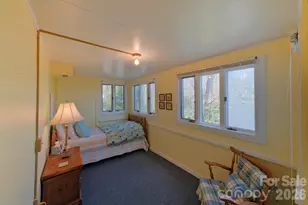 71 Norfolk Ln, Laurel Park, NC 28739 - Photo 21