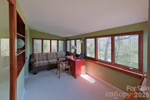 71 Norfolk Ln, Laurel Park, NC 28739 - Photo 19