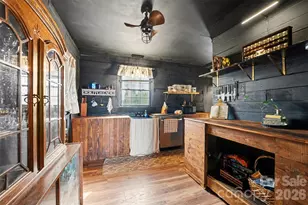 5475 Pine Ridge Dr, Connelly Springs, NC 28612 - Photo 11