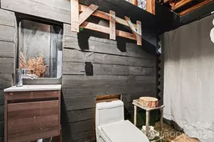 5475 Pine Ridge Dr, Connelly Springs, NC 28612 - Photo 21