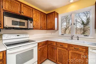 2231 6th St NW, Hickory, NC 28601 - Photo 15