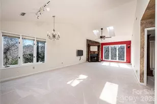 2231 6th St NW, Hickory, NC 28601 - Photo 7