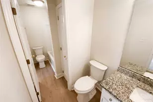 1101 E Morehead St, Charlotte, NC 28204 - Photo 11