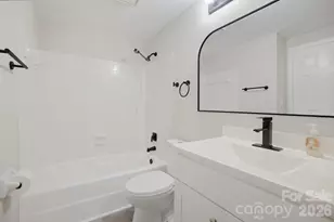 6621 Piney Path Rd, Charlotte, NC 28212 - Photo 13