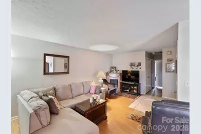 193 Freedom Road, Hendersonville, NC 28792 - Photo 7