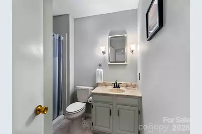 193 Freedom Road, Hendersonville, NC 28792 - Photo 15