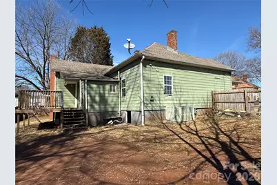 1818 N Rankin Avenue, Newton, NC 28658 - Photo 3