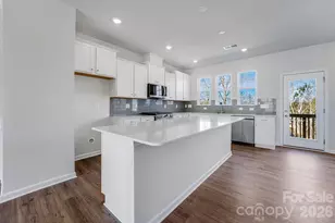 1211 Mary Jane Ave, Waxhaw, NC 28173 - Photo 3