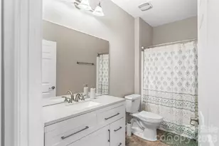 213 Appeldoorn Cir, Asheville, NC 28803 - Photo 9