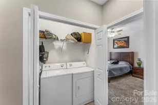 213 Appeldoorn Cir, Asheville, NC 28803 - Photo 15