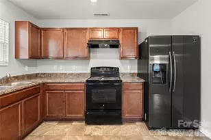 2040 E Park Dr, Lancaster, SC 29720 - Photo 9