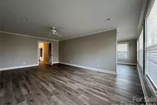 4926 Ardenwoods Dr, Charlotte, NC 28215 - Photo 15