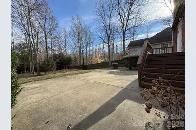 4926 Ardenwoods Drive, Charlotte, NC 28215 - Photo 25