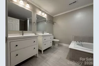 4926 Ardenwoods Drive, Charlotte, NC 28215 - Photo 27