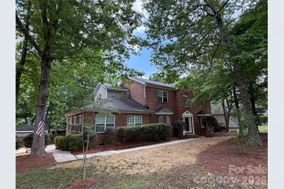4926 Ardenwoods Drive, Charlotte, NC 28215 - Photo 1