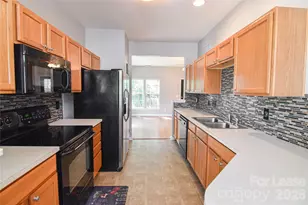 3029 Misty Harbor Cir, Cramerton, NC 28032 - Photo 7