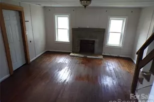 202 Honor Ln, Hendersonville, NC 28792 - Photo 13