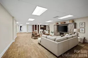 735 Macedonia Rd, Asheville, NC 28804 - Photo 35