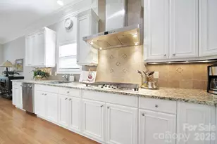 2705 Arsdale Rd, Waxhaw, NC 28173 - Photo 9