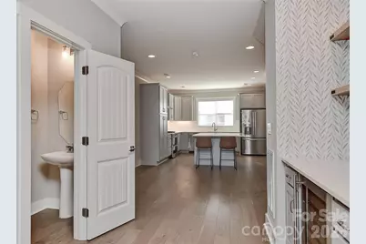 1150 E 36th Street, Charlotte, NC 28205 - Photo 9