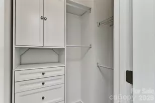 1150 E 36th St, Charlotte, NC 28205 - Photo 17