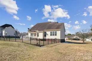 143 Maple Ridge Cir, Salisbury, NC 28147 - Photo 41