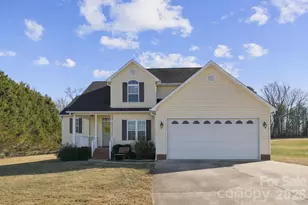 143 Maple Ridge Cir, Salisbury, NC 28147 - Photo 1