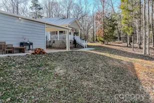 1220 Alvin Hough Rd, Midland, NC 28107 - Photo 7