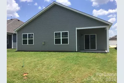 1381 6th Street NE, Hickory, NC 28601 - Photo 17