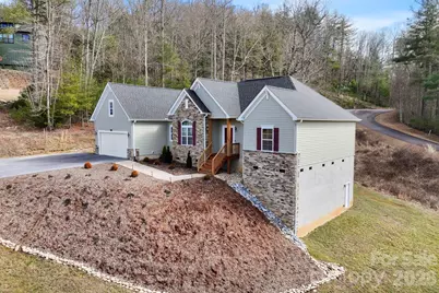 258 Crystal Heights Drive, Hendersonville, NC 28739 - Photo 29