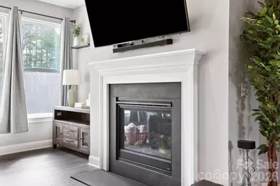 258 Crystal Heights Drive, Hendersonville, NC 28739 - Photo 3