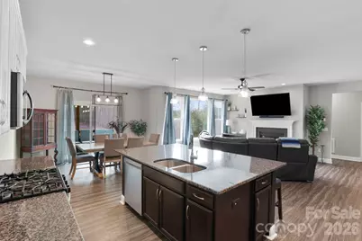 258 Crystal Heights Drive, Hendersonville, NC 28739 - Photo 13