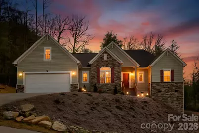 258 Crystal Heights Drive, Hendersonville, NC 28739 - Photo 31